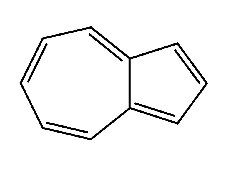 أزولين Azulene